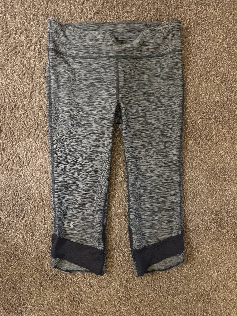 Under Armour Heatgear Grey Space-Dye Capri Leggings